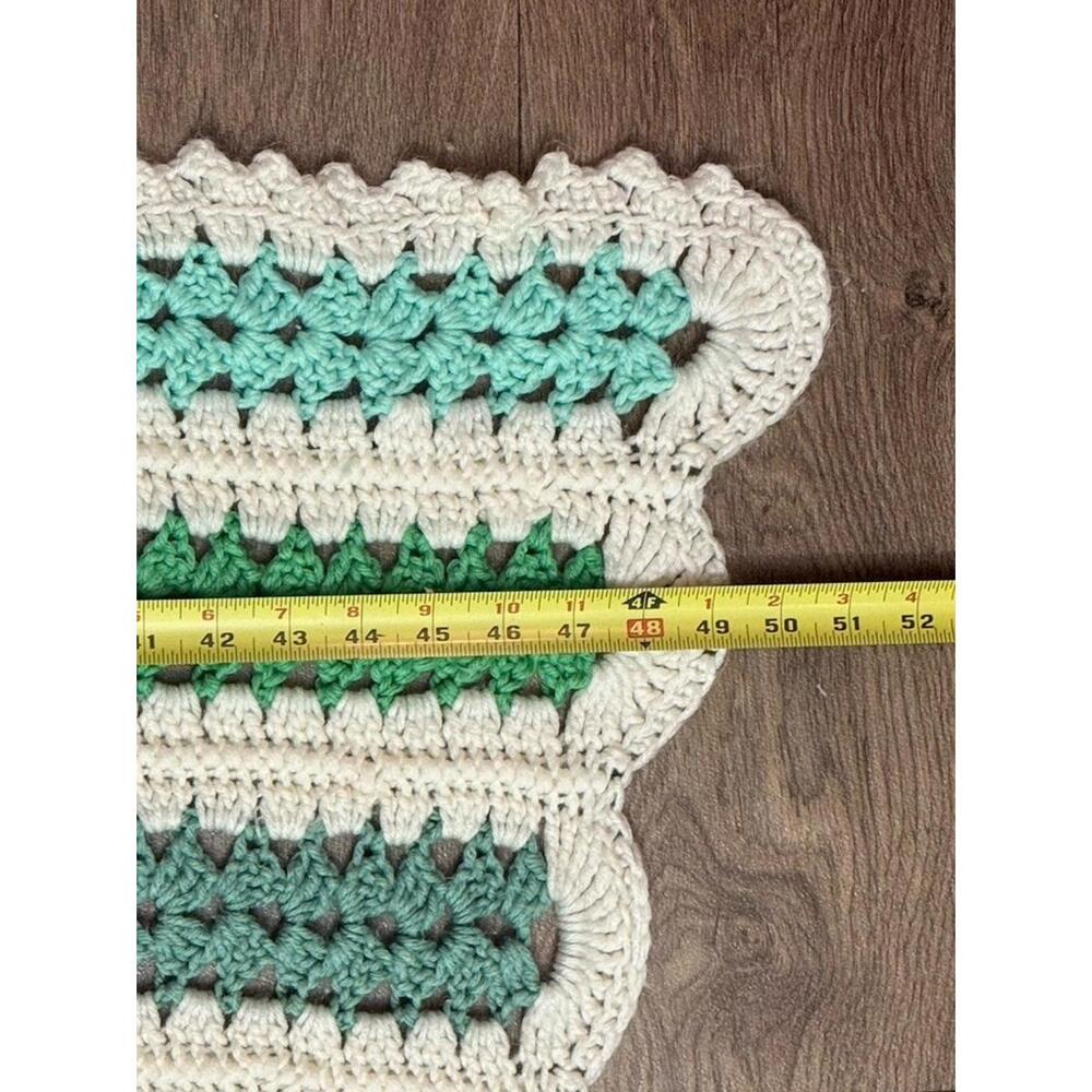 Vintage  Shades Of Green Crochet Knit Afghan Throw Grandma Handmade Approx 4’x7’ - Picture 6 of 6
